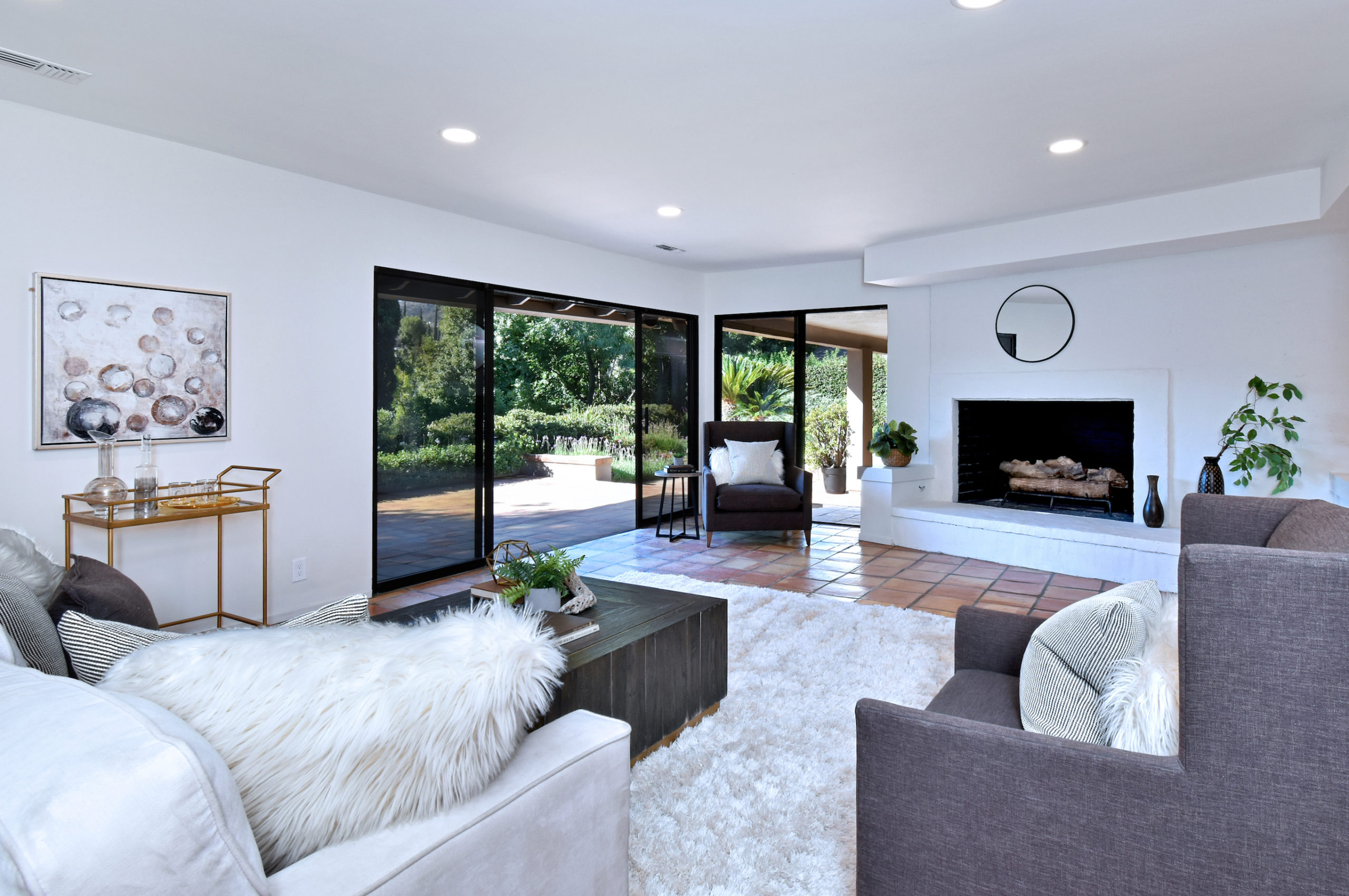 Encino Hills Rambler Flip